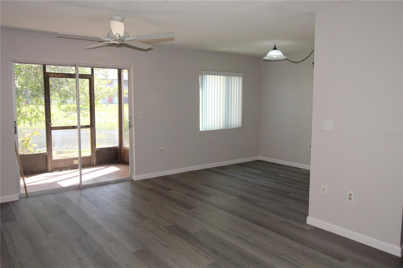 2628 HIDDEN LAKE DR N #B