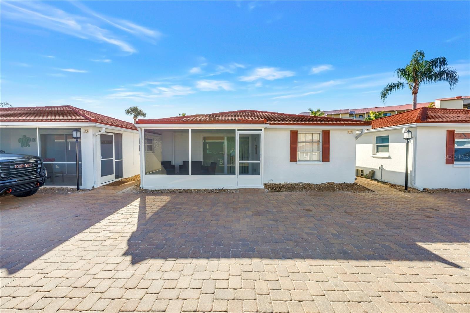 6154 MIDNIGHT PASS RD #10 D