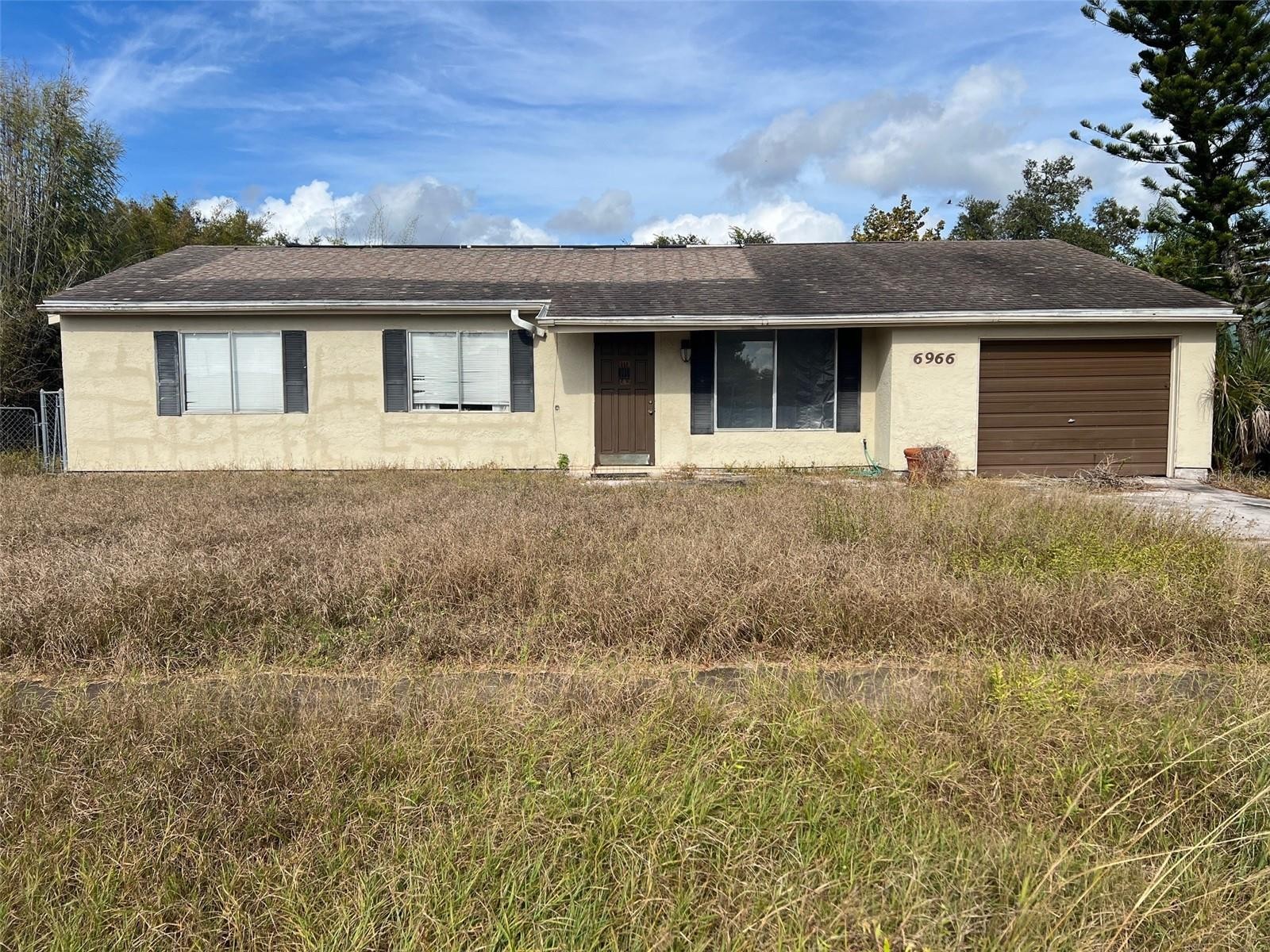 6966 ROSLYN CT