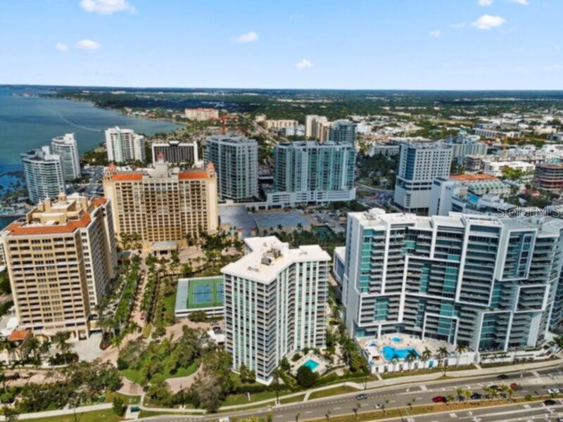 1111 N GULFSTREAM AVE #5B