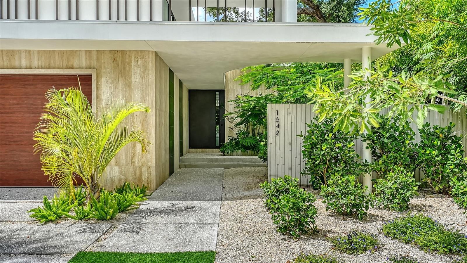 1642 BAHIA VISTA ST