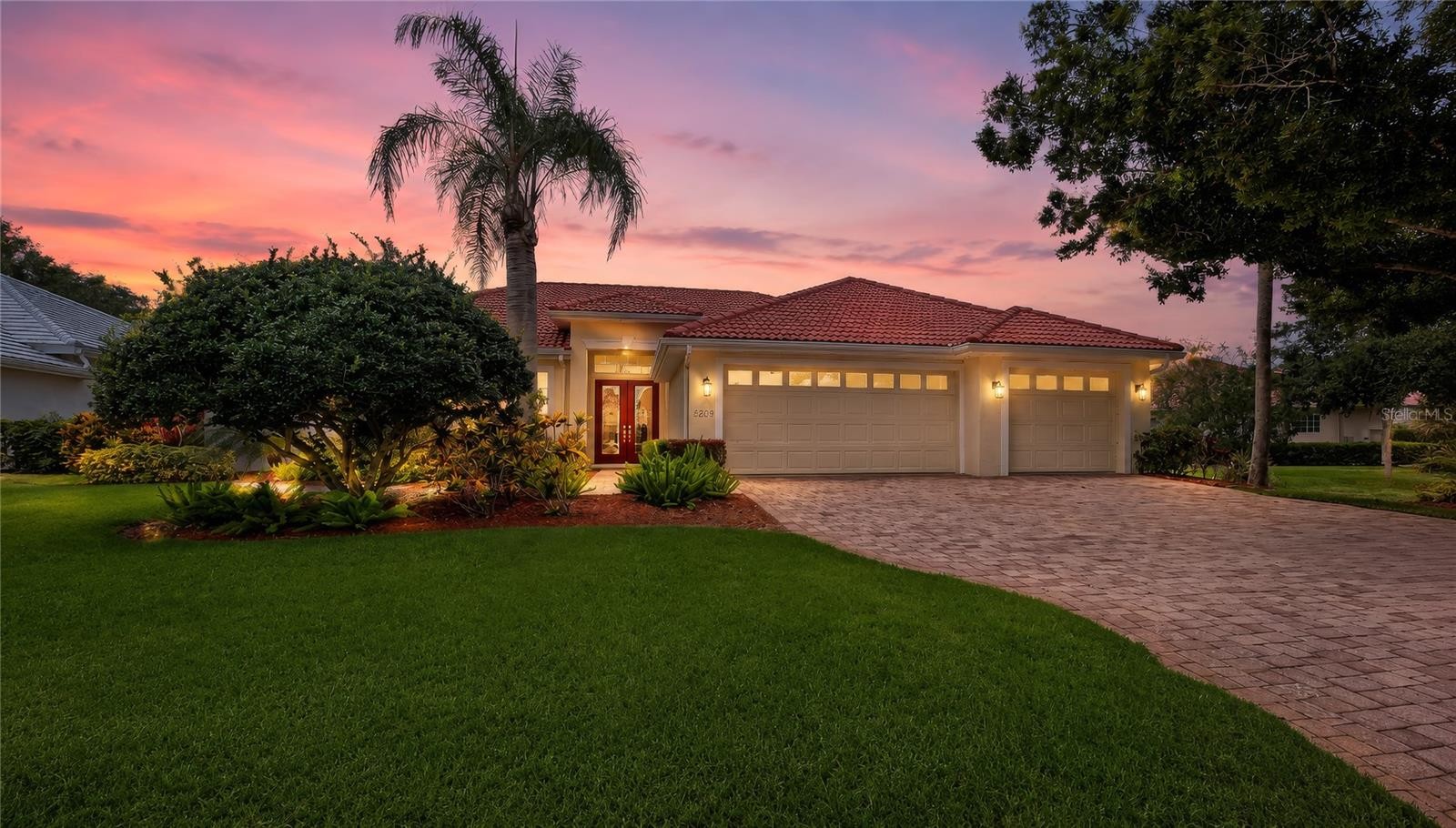6209 CYPRESS BEND CT