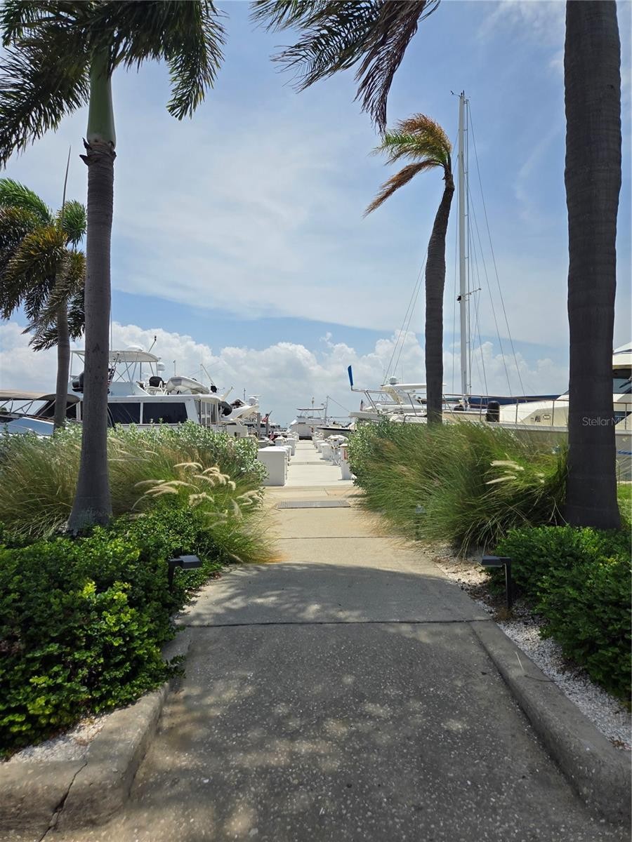 2800 HARBOURSIDE DR #D-16