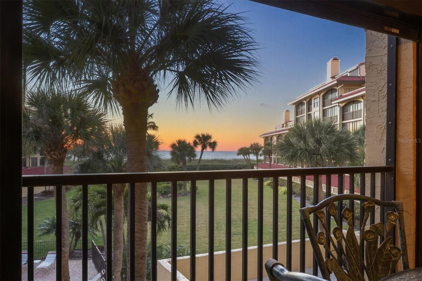 8730 MIDNIGHT PASS RD #202