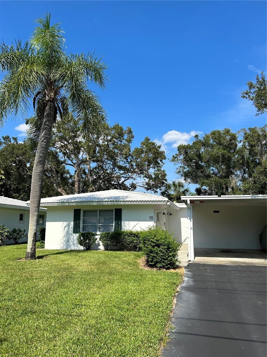 3845 SCHWALBE DR #130
