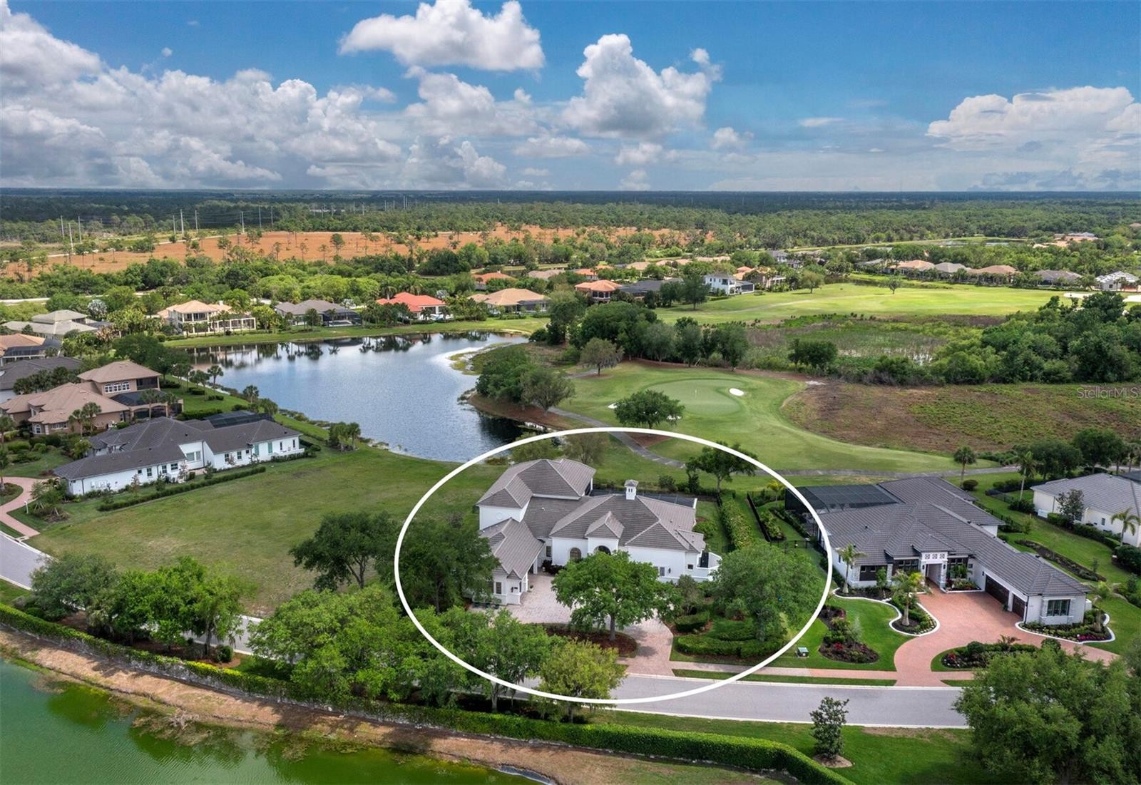 3129 FOUNDERS CLUB DR