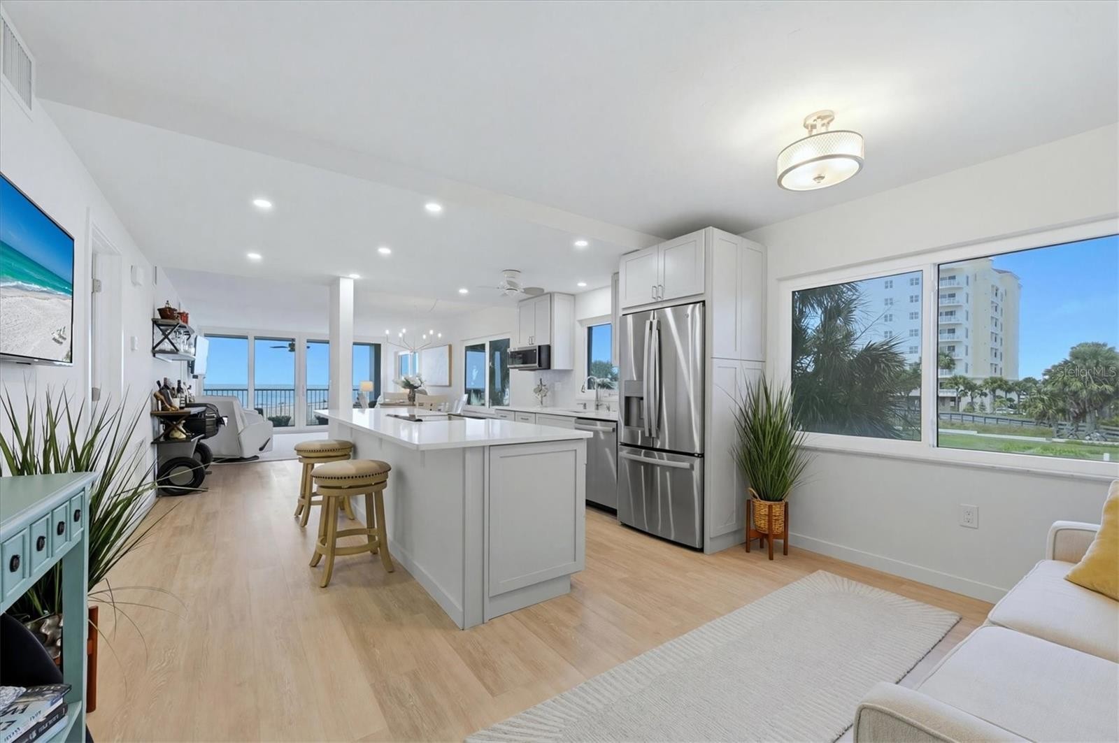 555 THE ESPLANADE N #205