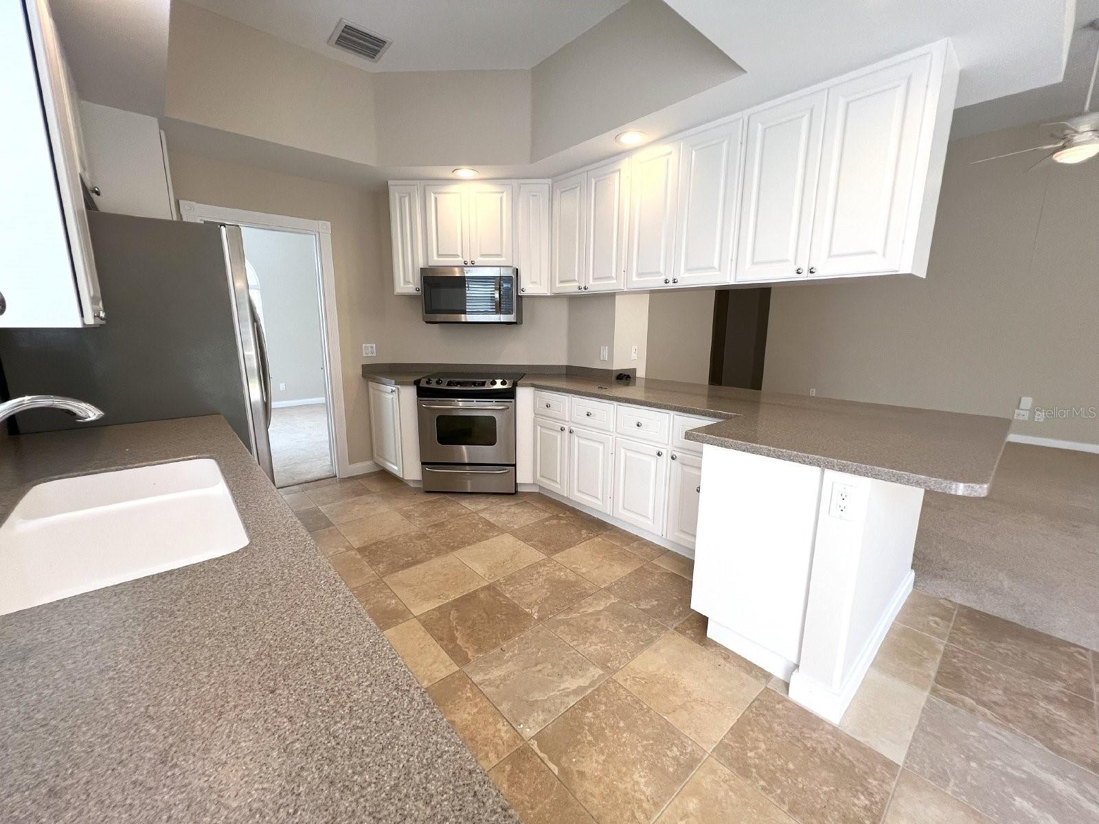 5746 BENEVENTO DR