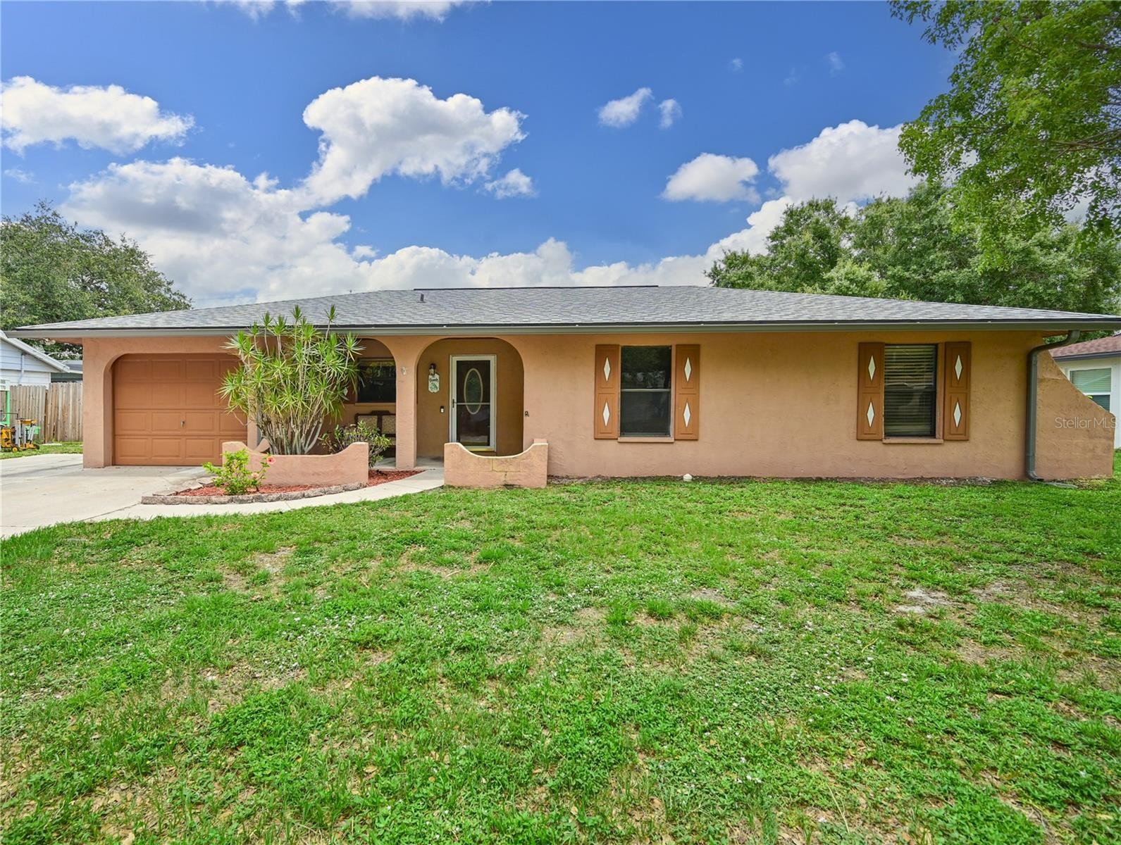 2635 BUCIDA DR