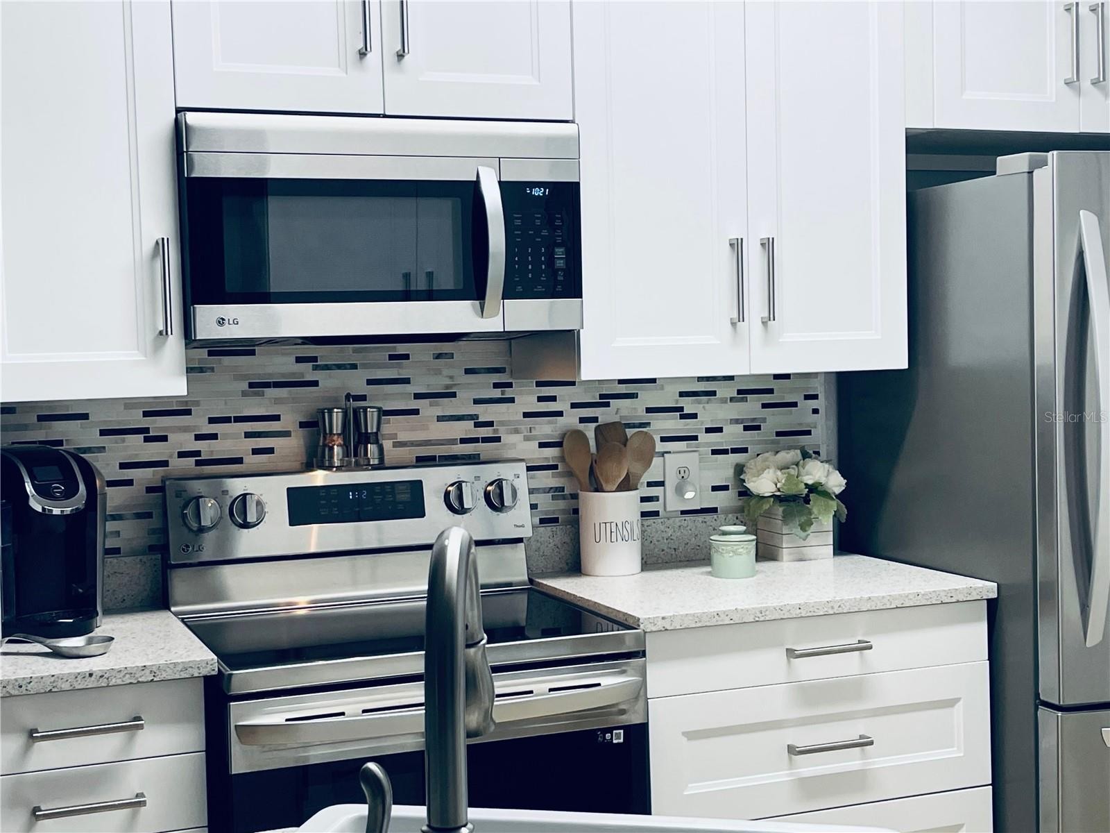 5110 NORTHRIDGE RD #205