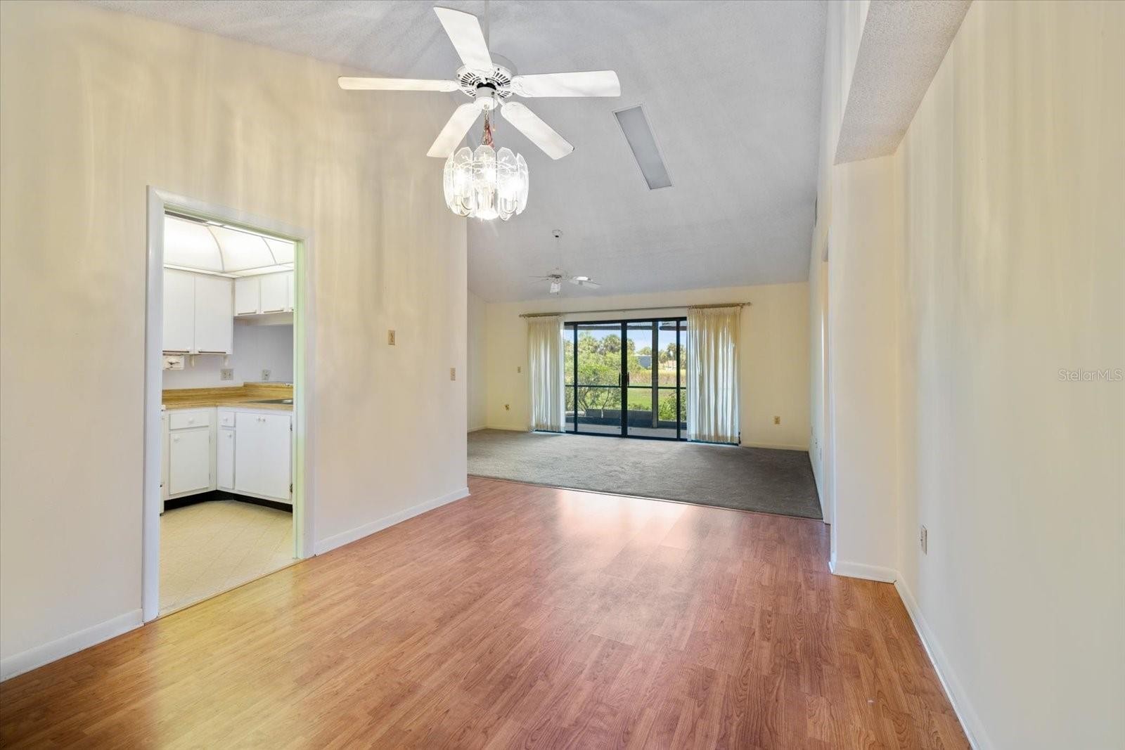 674 BIRD BAY CIR #20