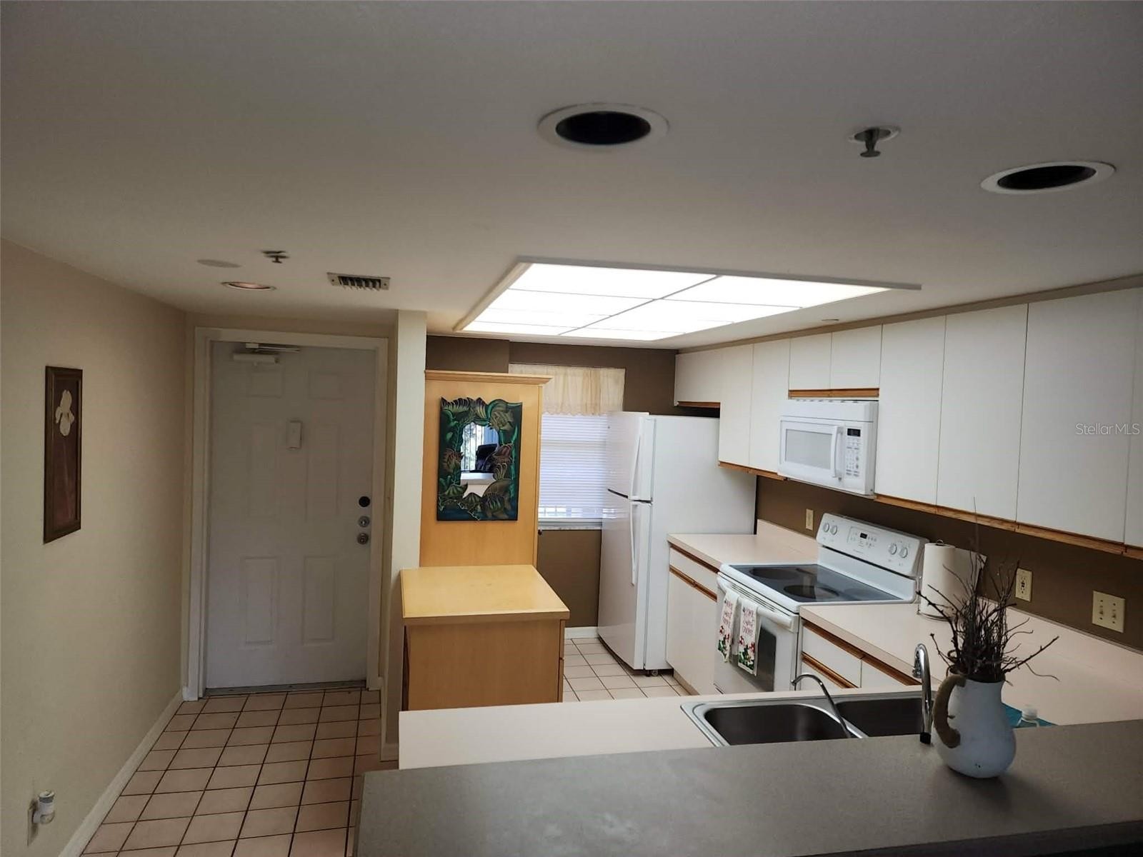 2320 TERRA CEIA BAY BLVD #406