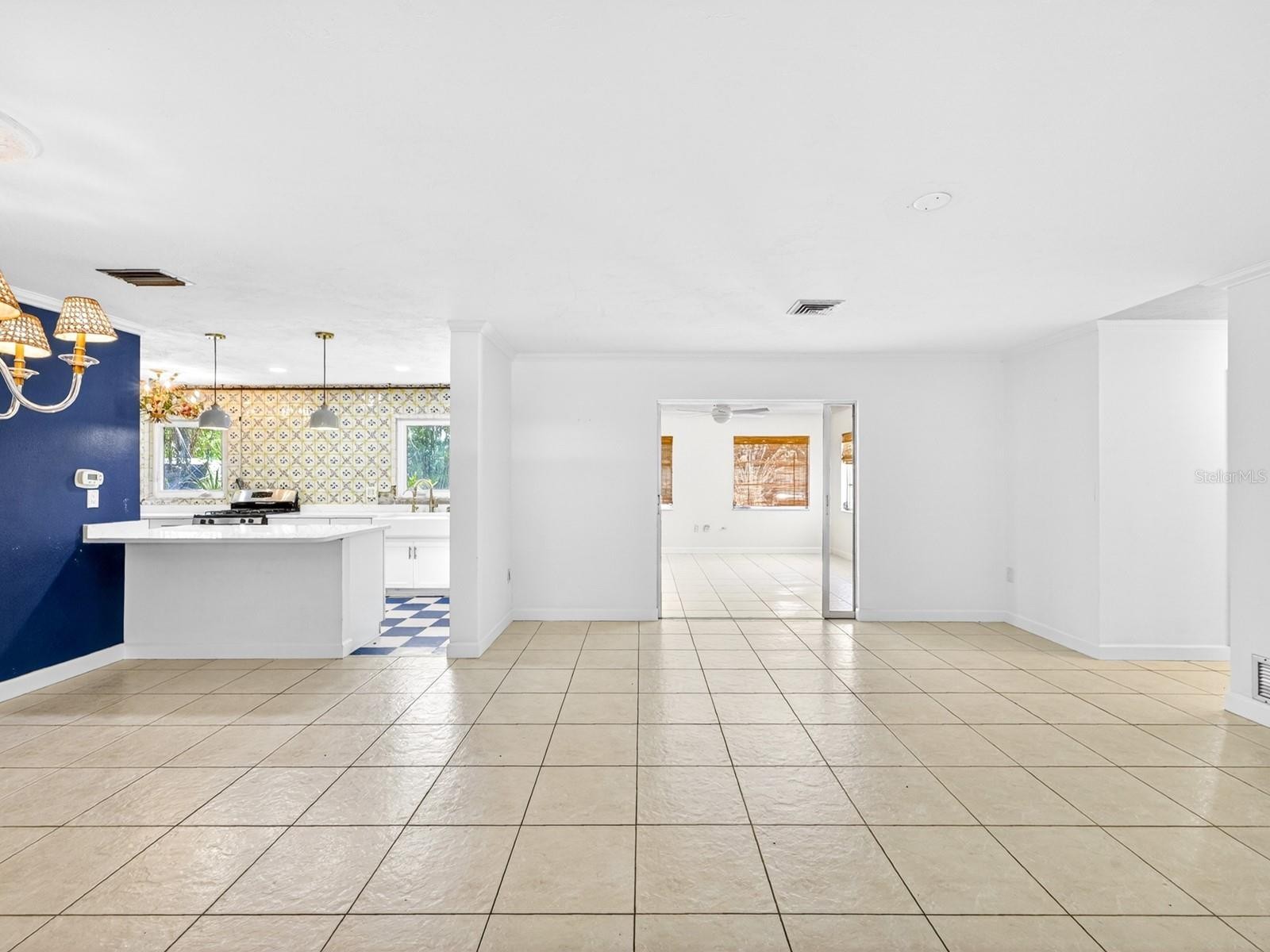5927 DRIFTWOOD AVE