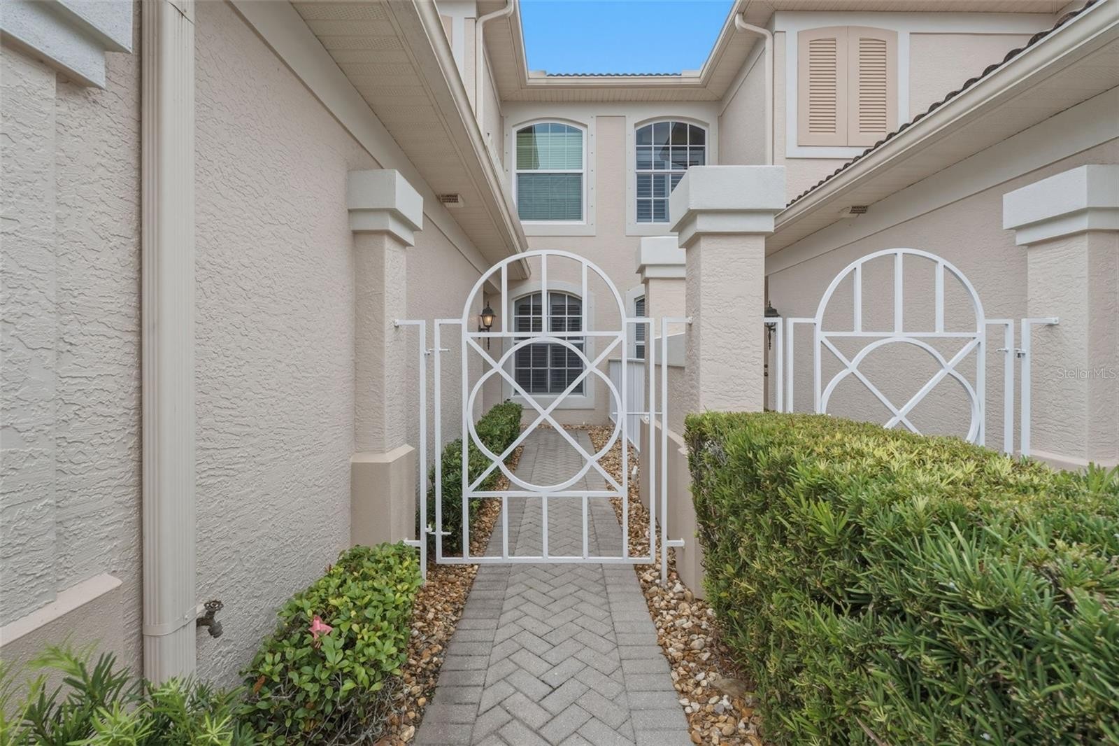 7005 PROSPERITY CIR #2005