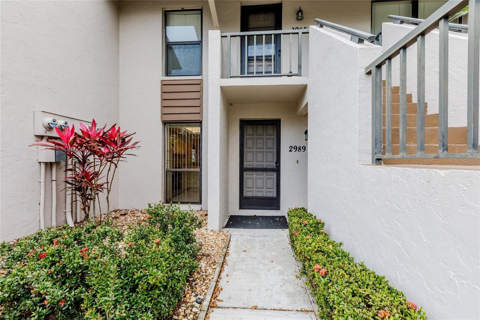 2989 TAYWOOD MEADOW #19