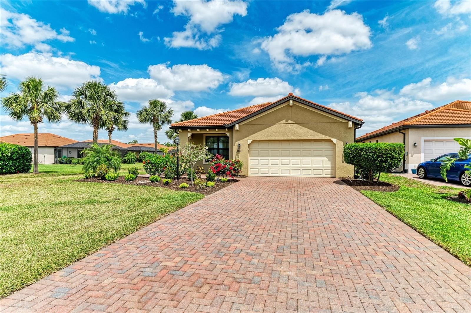 10111 MALACHITE DR