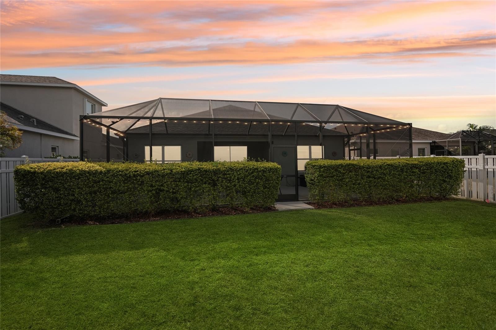 10910 BLUE MAGNOLIA LN