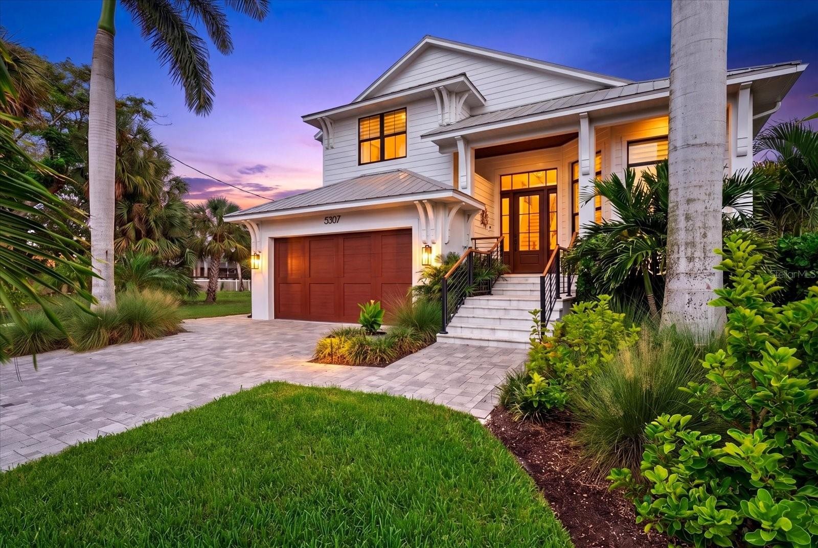 5307 AVENIDA DEL MARE