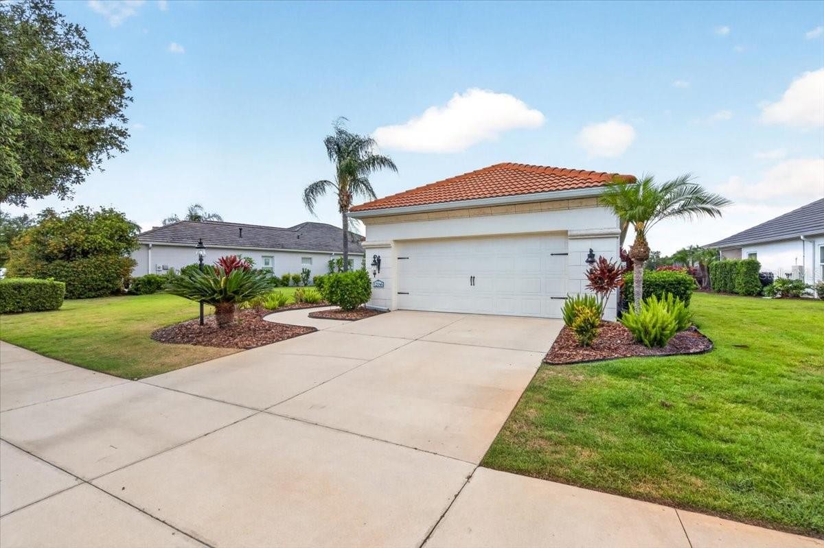 12186 WAKULLA PL