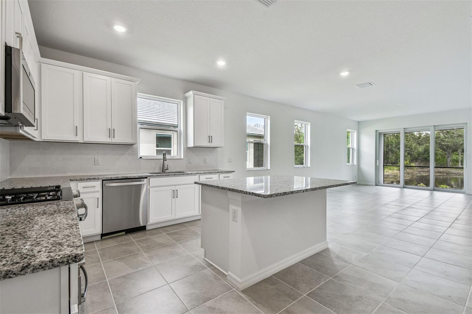 18076 CHERISHED LOOP