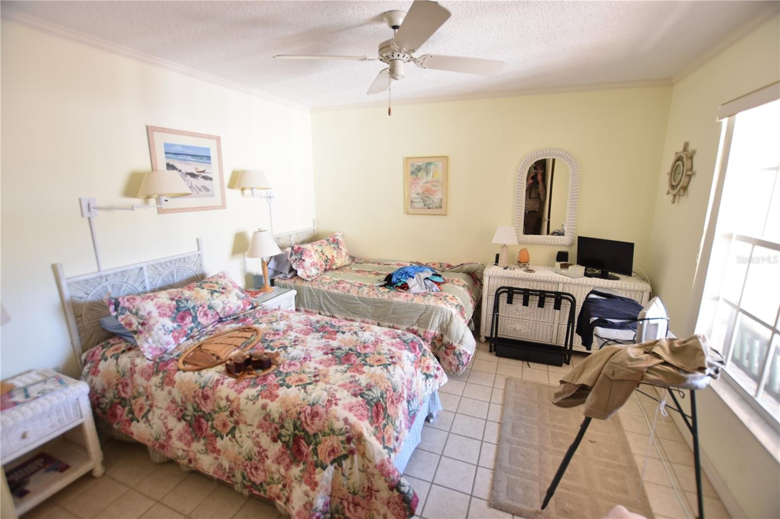 5526 CHANTECLAIRE #31