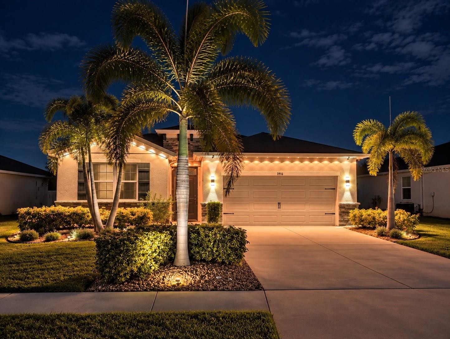 3916 MOSSY LIMB CT