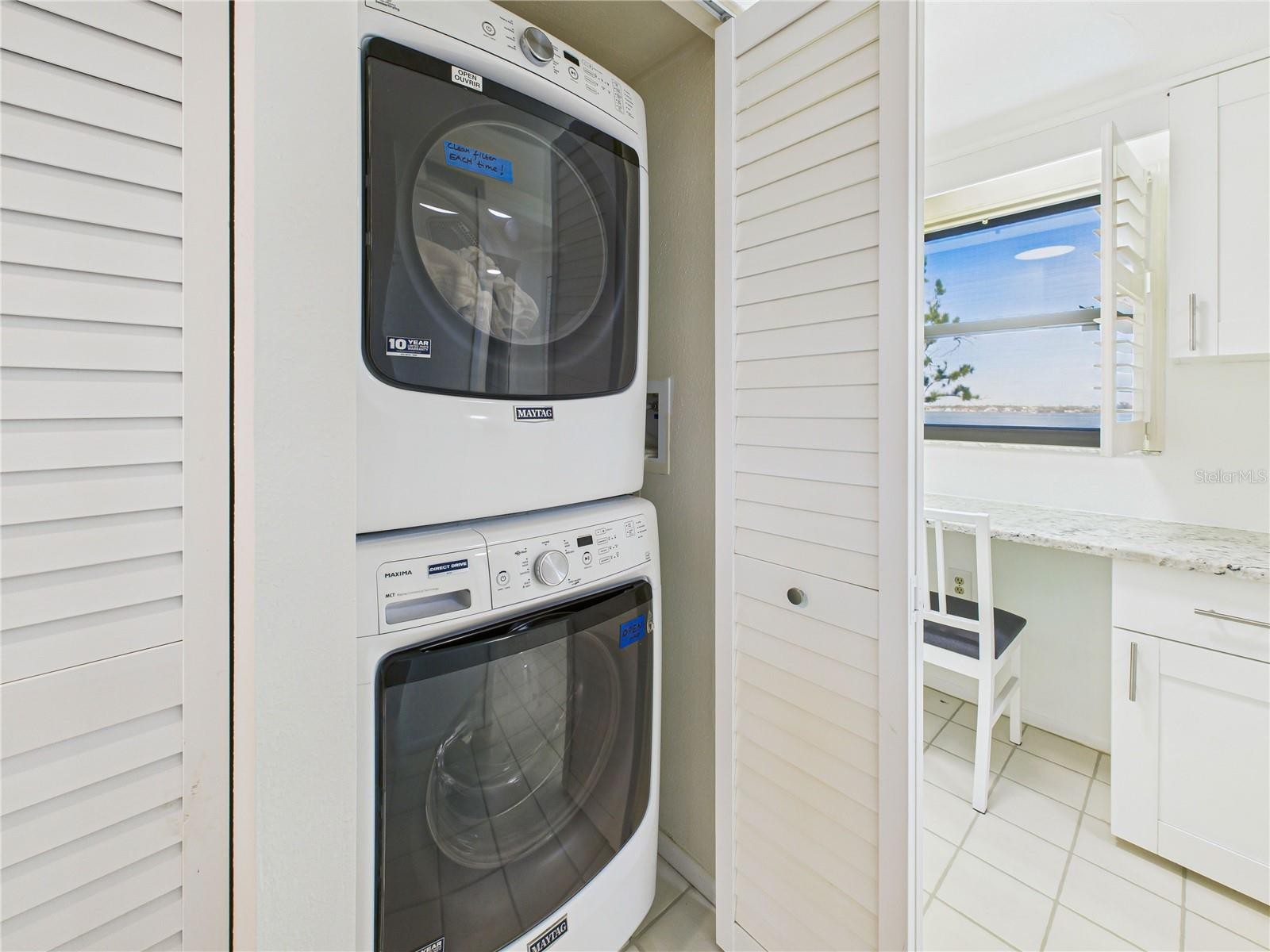 8767 MIDNIGHT PASS RD #403F