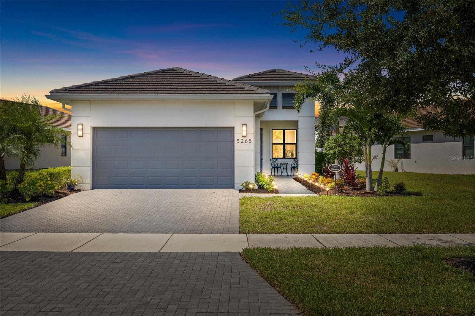 5265 BARNETT CIR