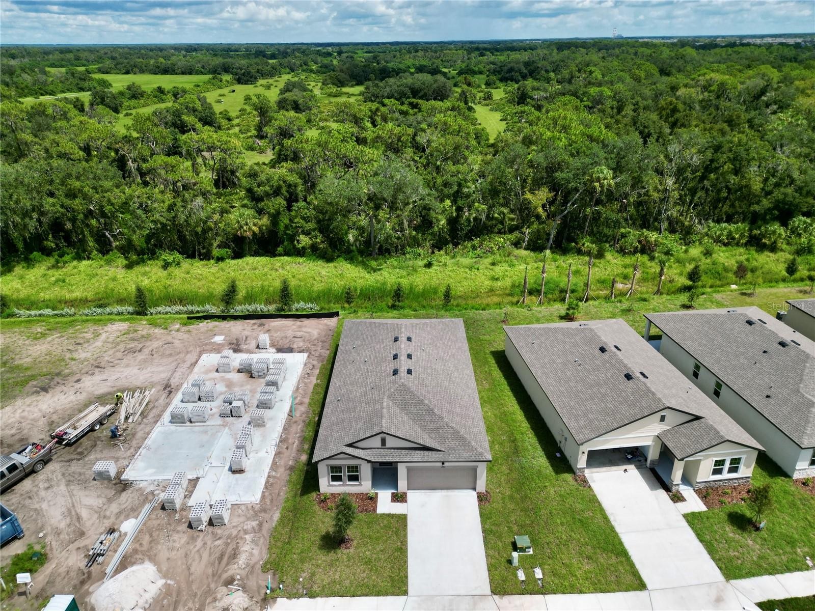 10858 CURVING CREEK LOOP