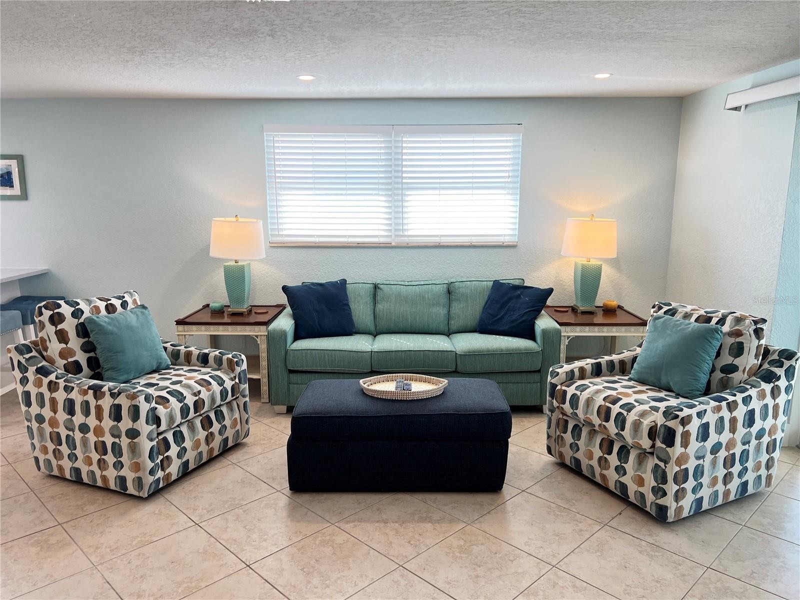 6154 MIDNIGHT PASS RD #B11