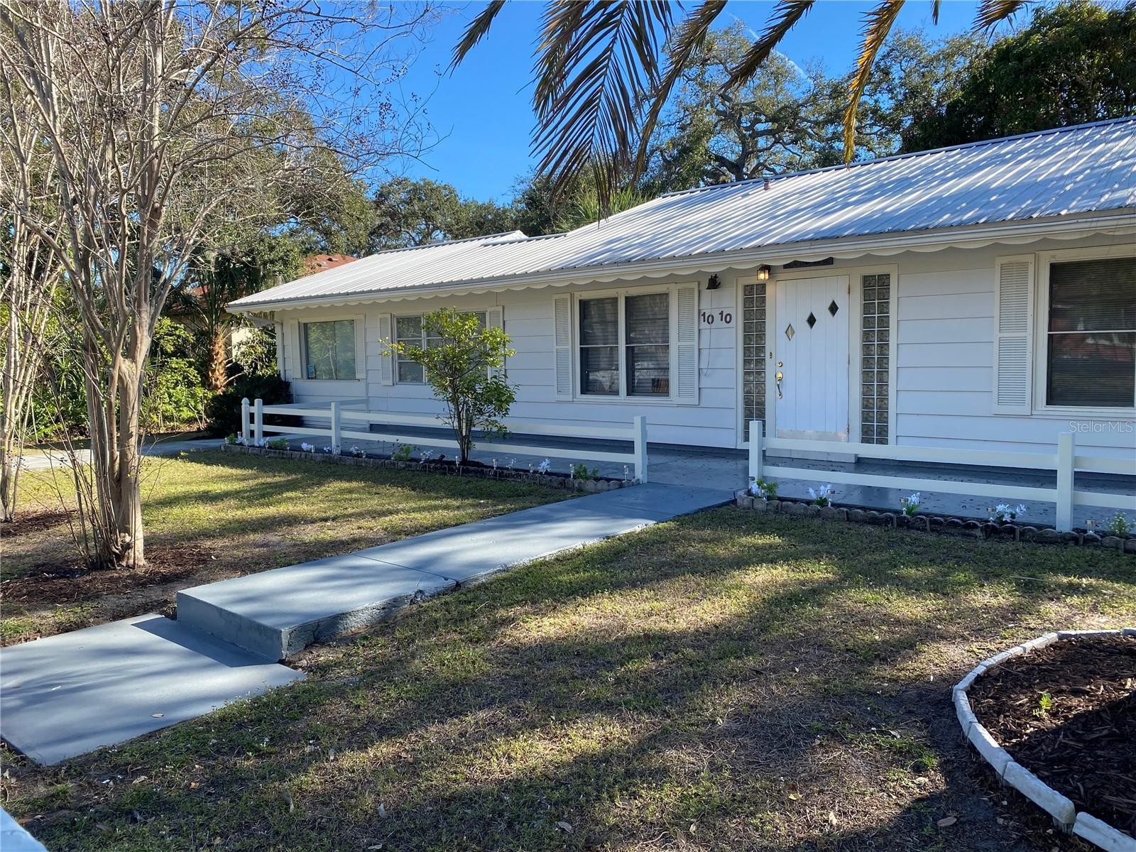 1010 INDIAN BEACH DR