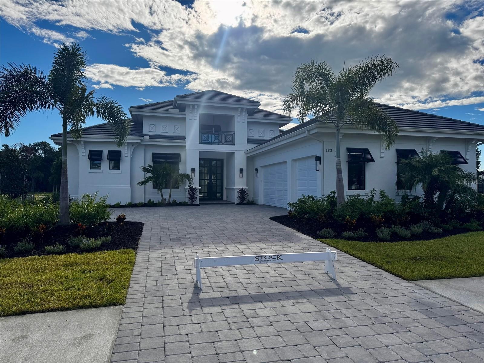 120 BLUE MIST WAY