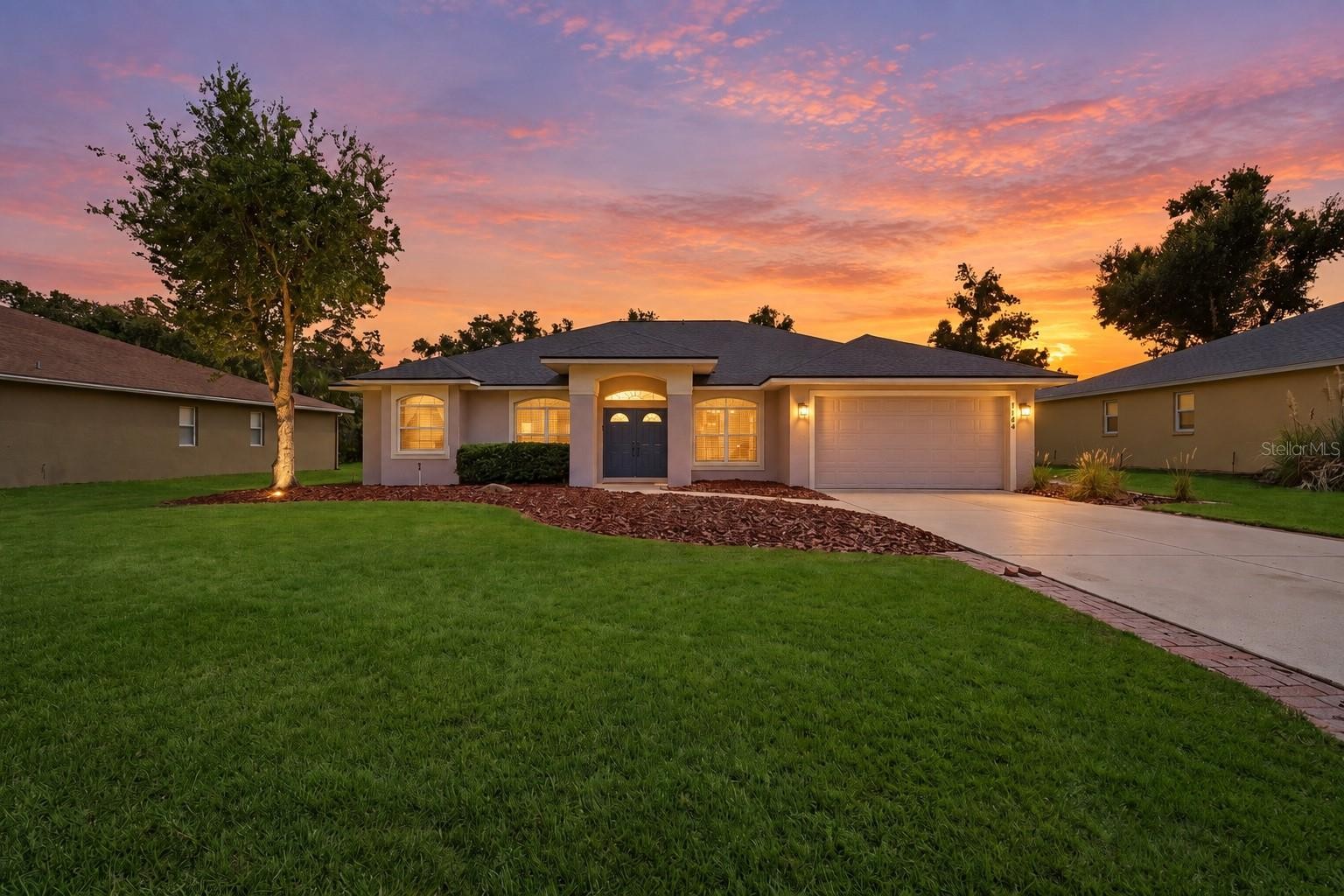 3104 RIVER WOODS DR