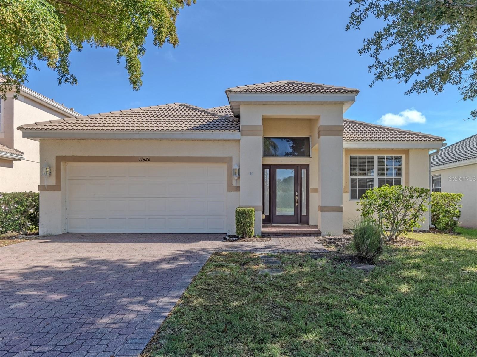 11626 DANCING RIVER DR