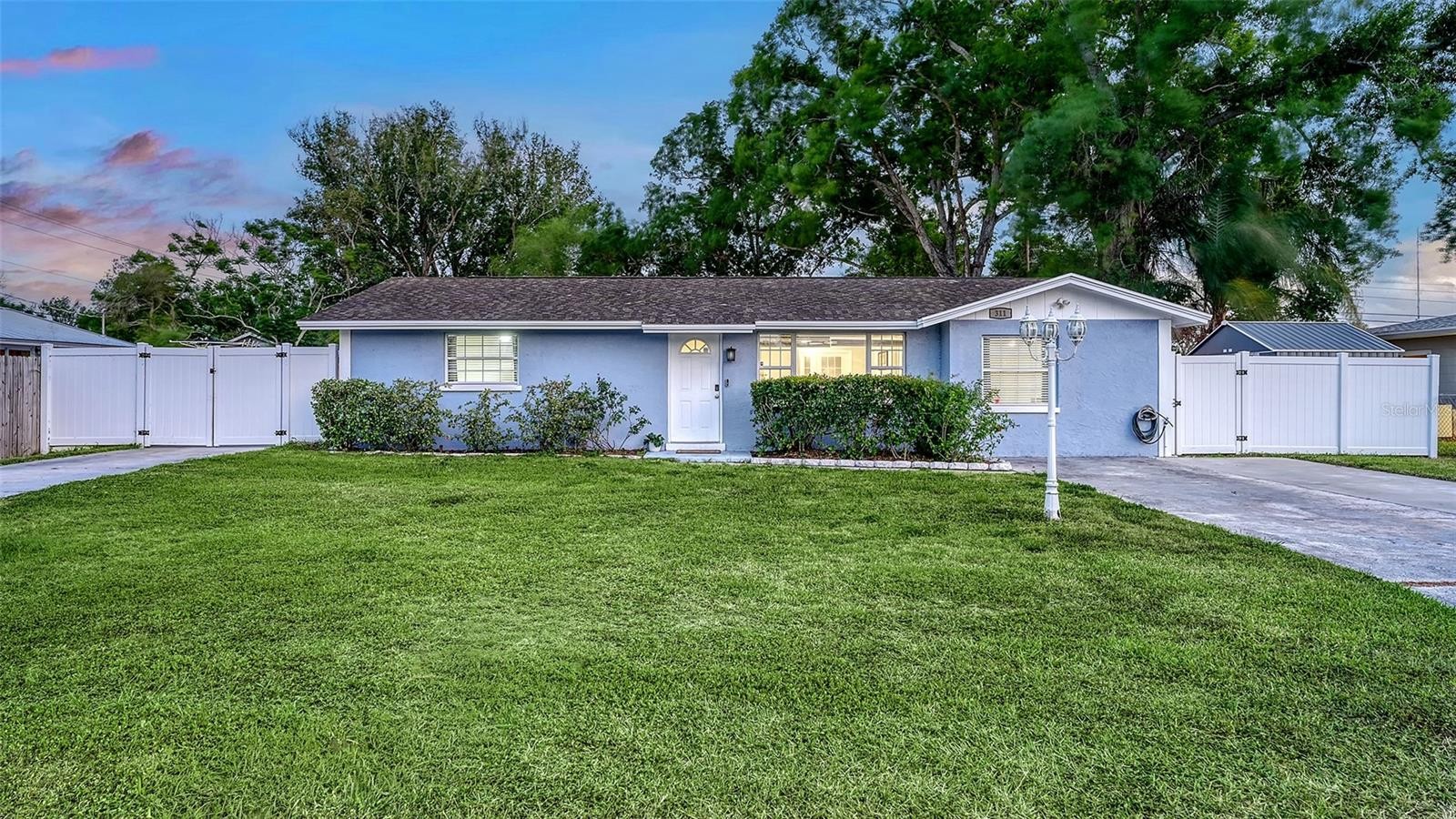 311 44TH STREET CT W