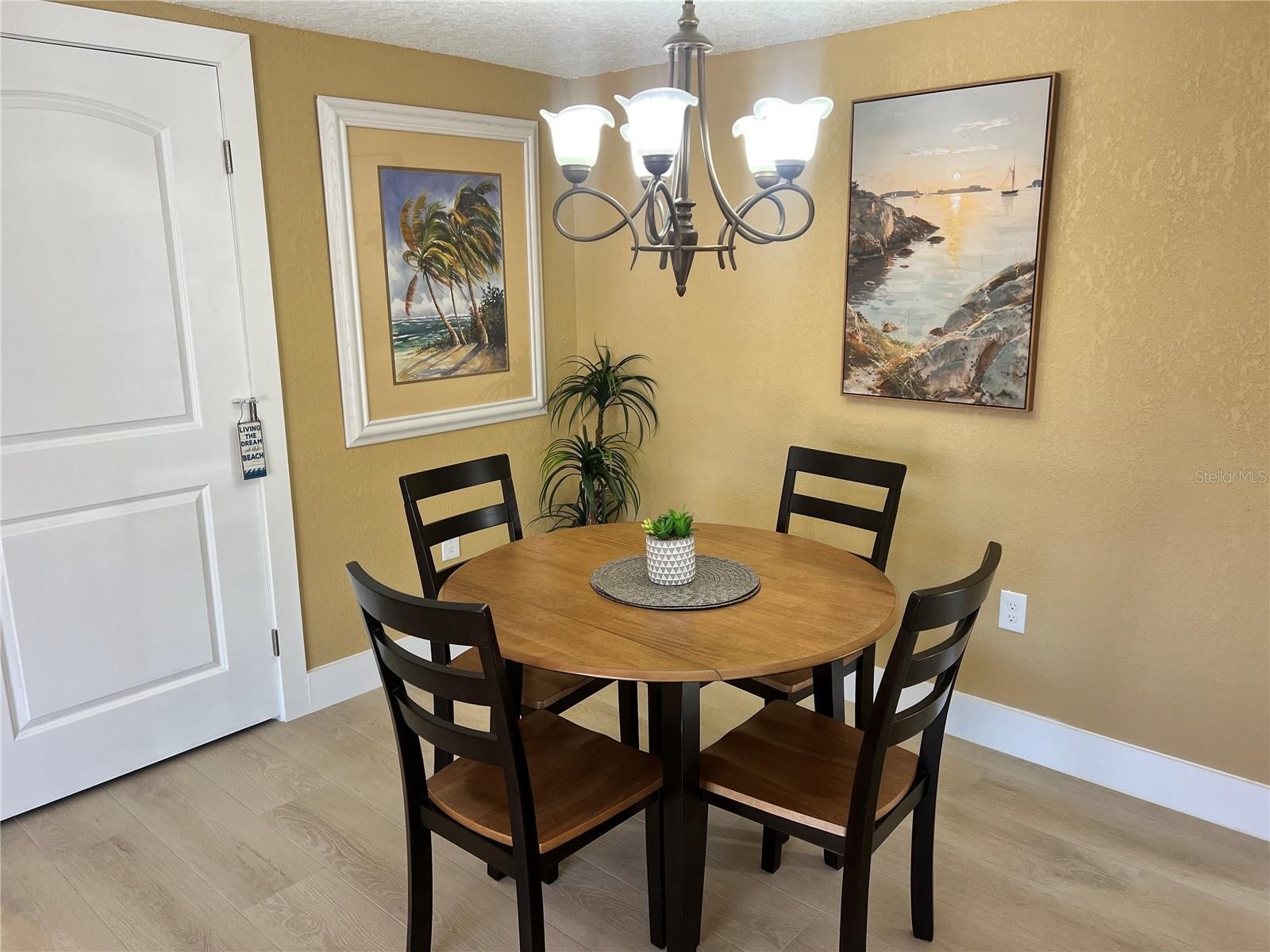 6154 MIDNIGHT PASS RD #D09