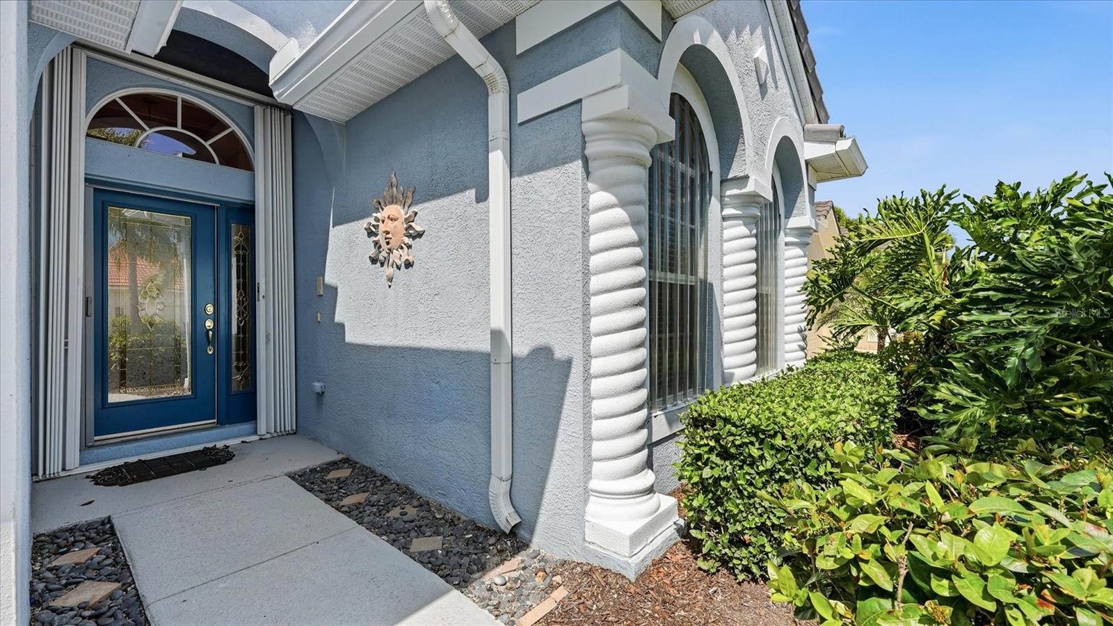 5704 WHITE JASMINE WAY