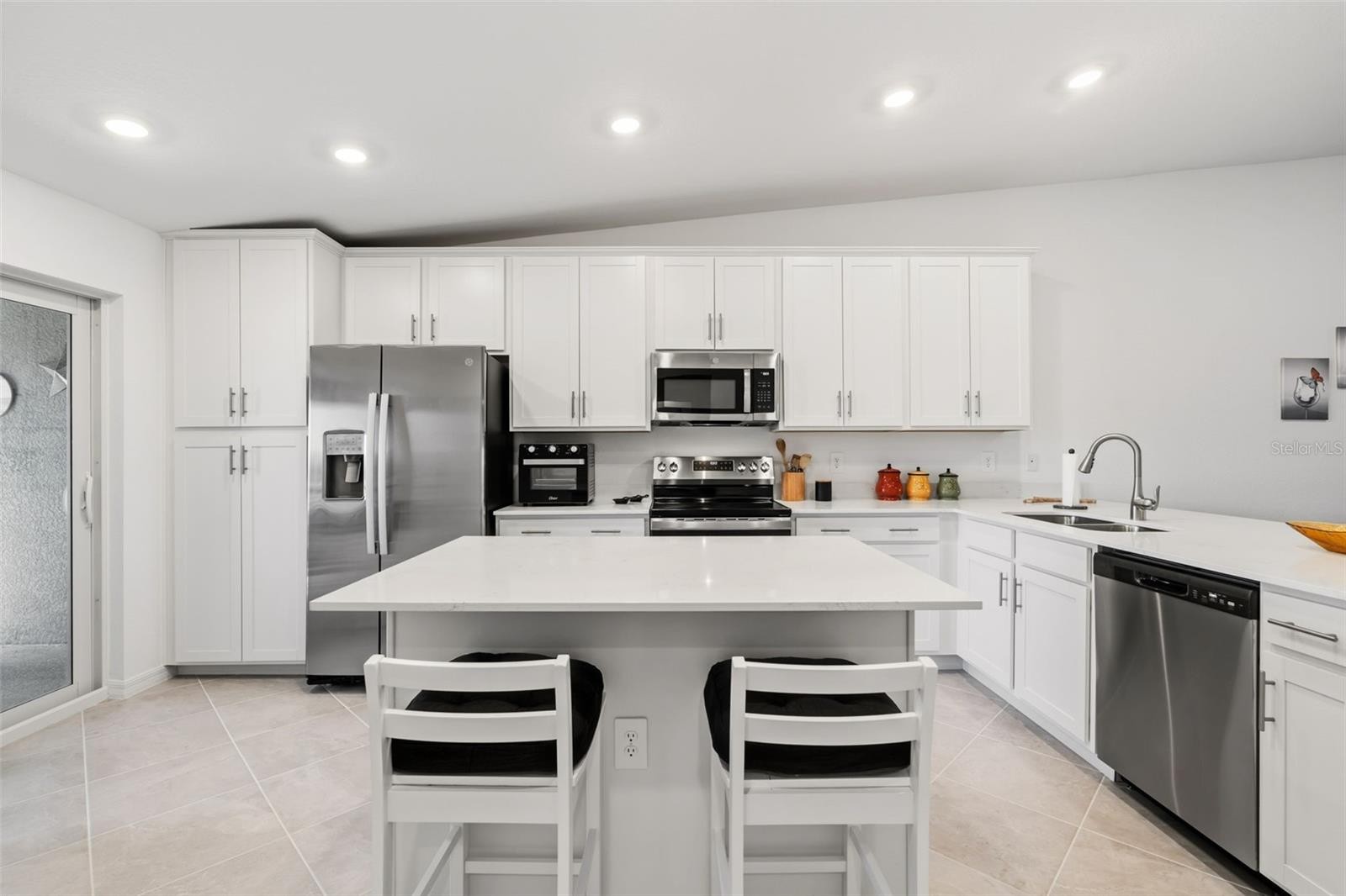 17475 OPAL SAND DR #207