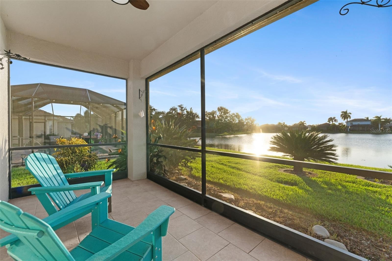 2216 WEAVER BIRD LN