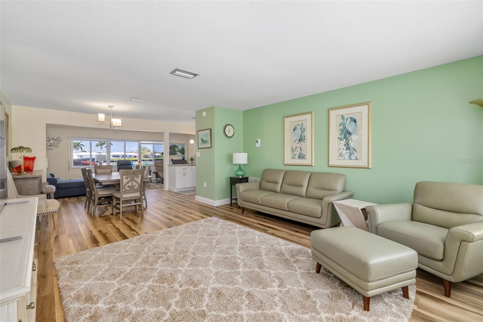 3910 JOYCE DR