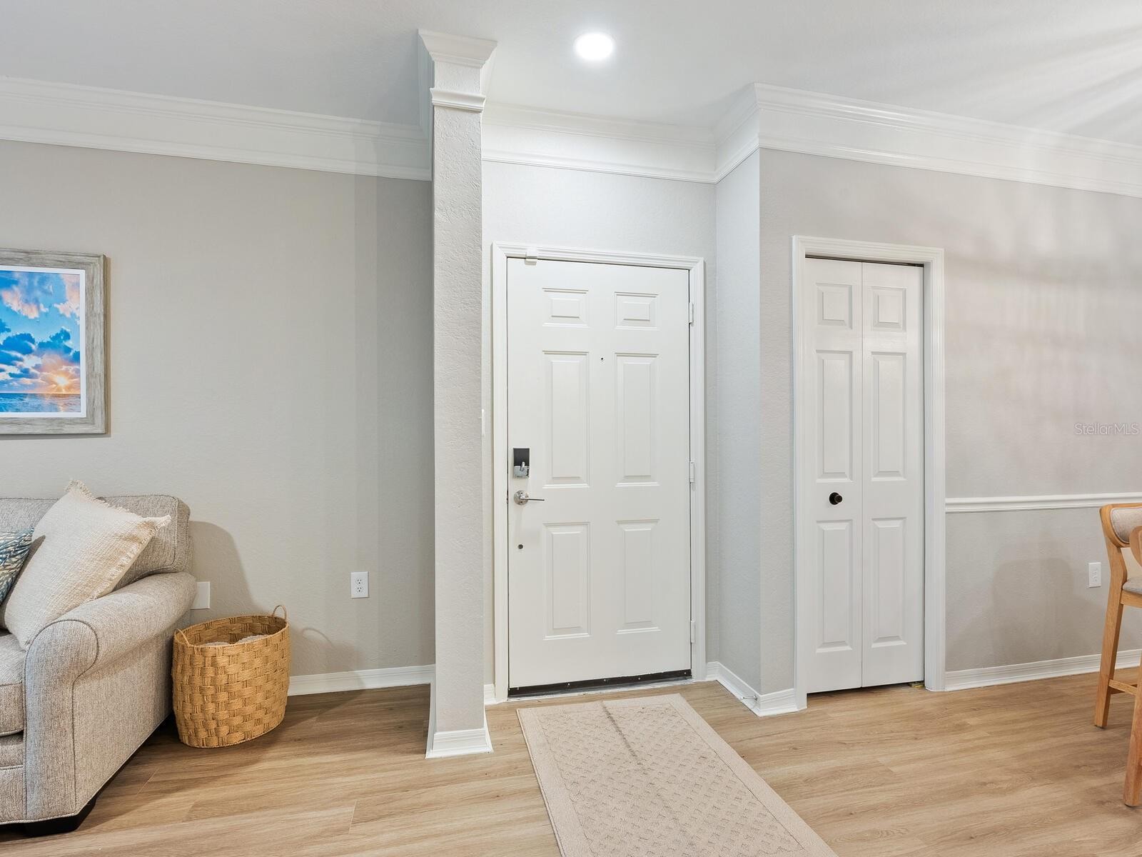 5168 NORTHRIDGE RD #102