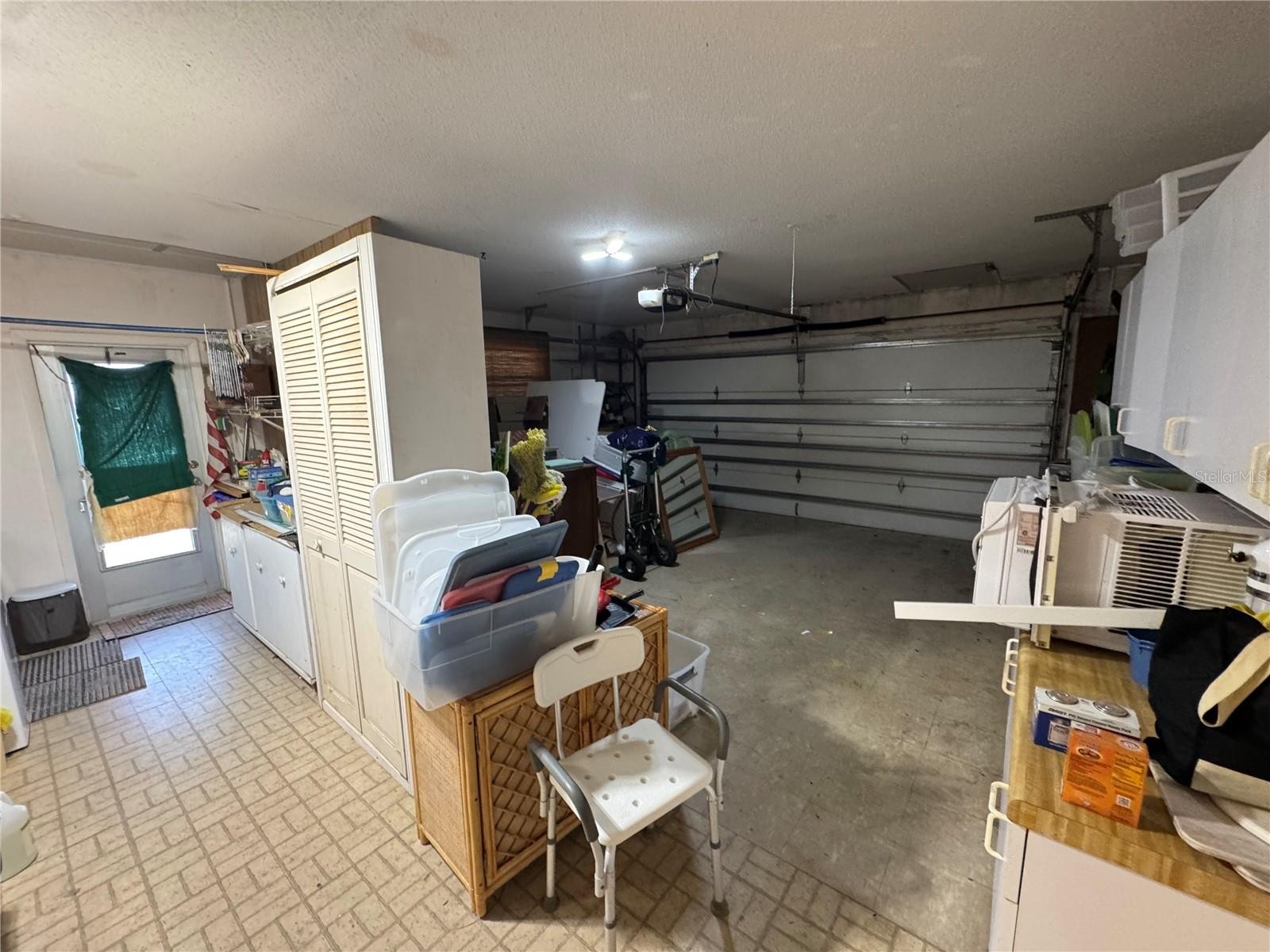 28 CLINTWOOD AVE