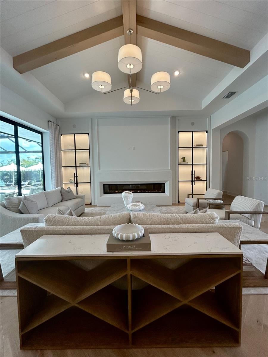 258 CRYSTAL WATERS DR
