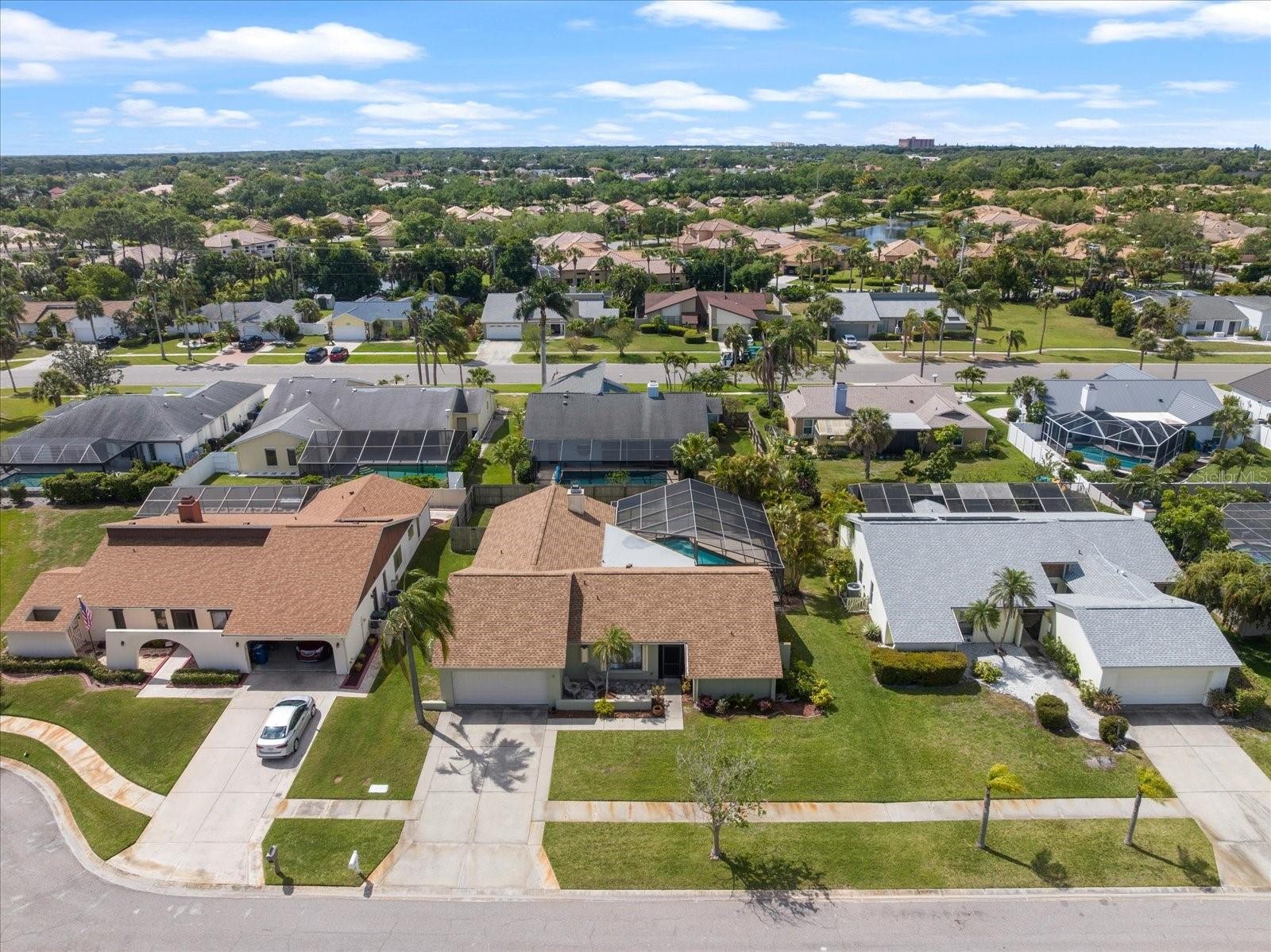 3958 EASTON TER