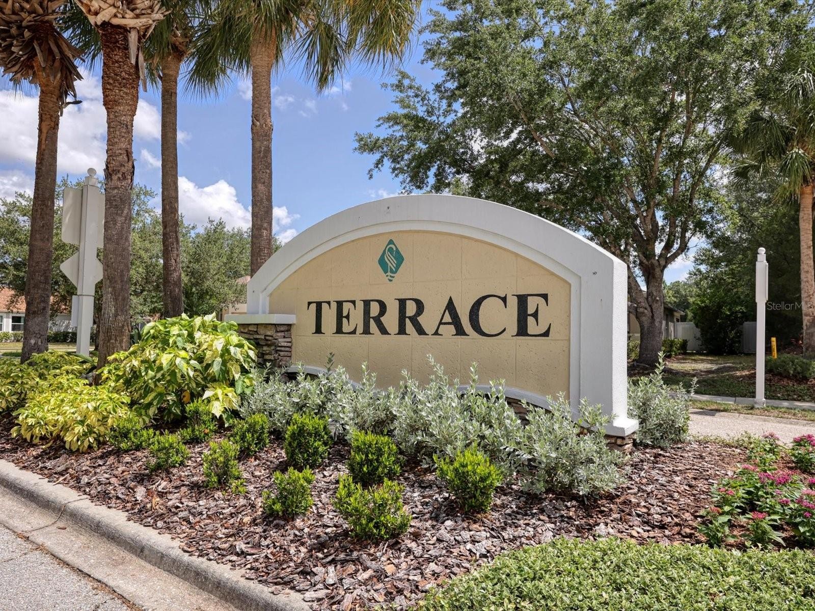 6258 BLUE RUNNER CT