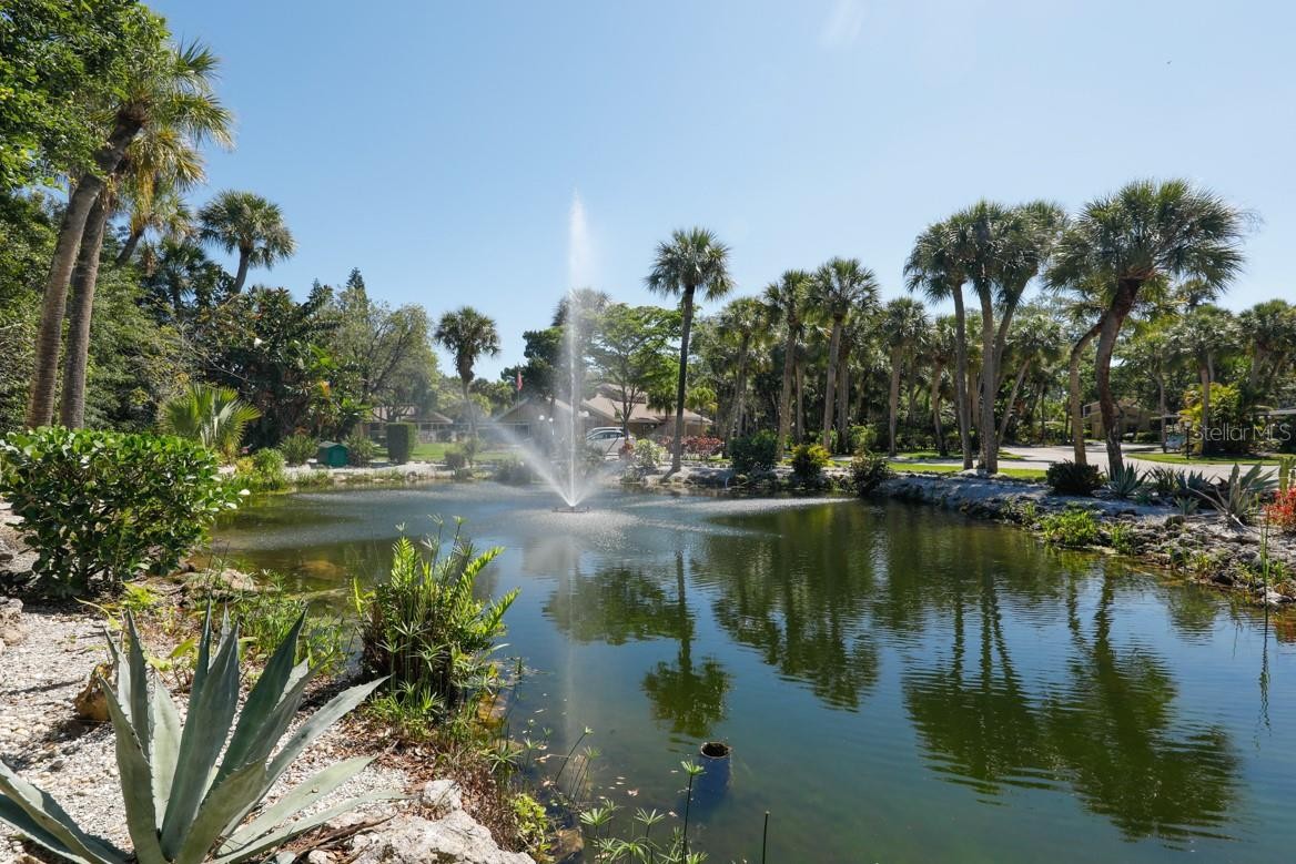 4755 VILLAGE GARDENS DR #88