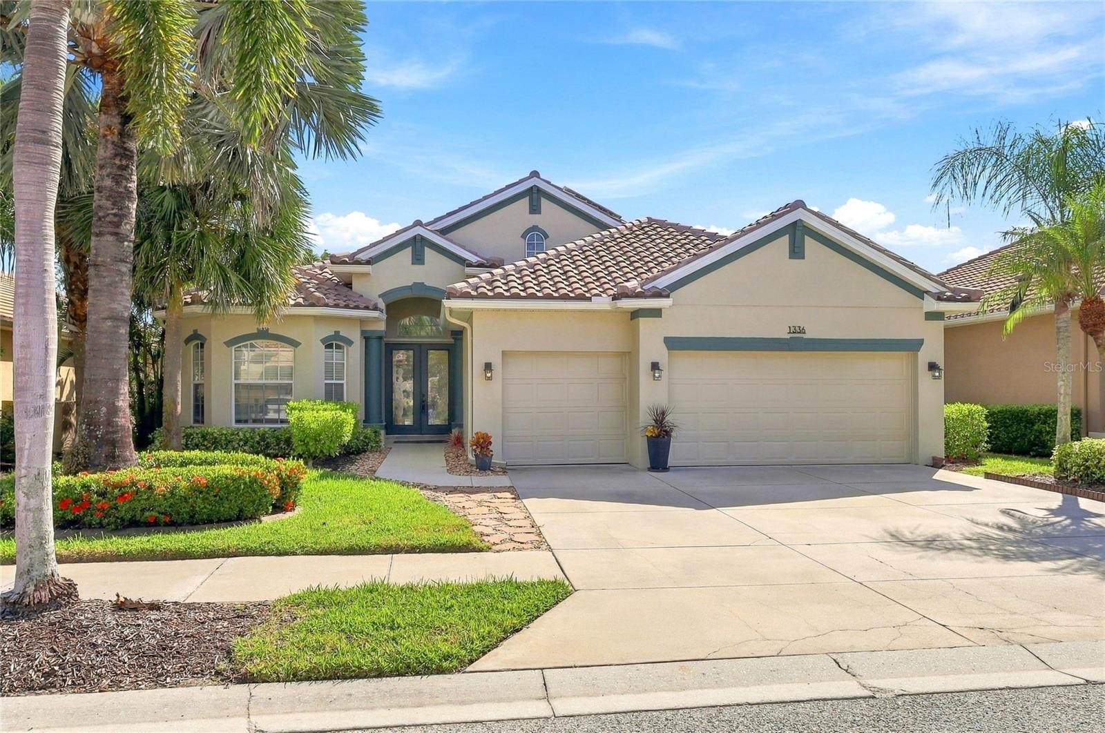 1336 CREEK NINE DR