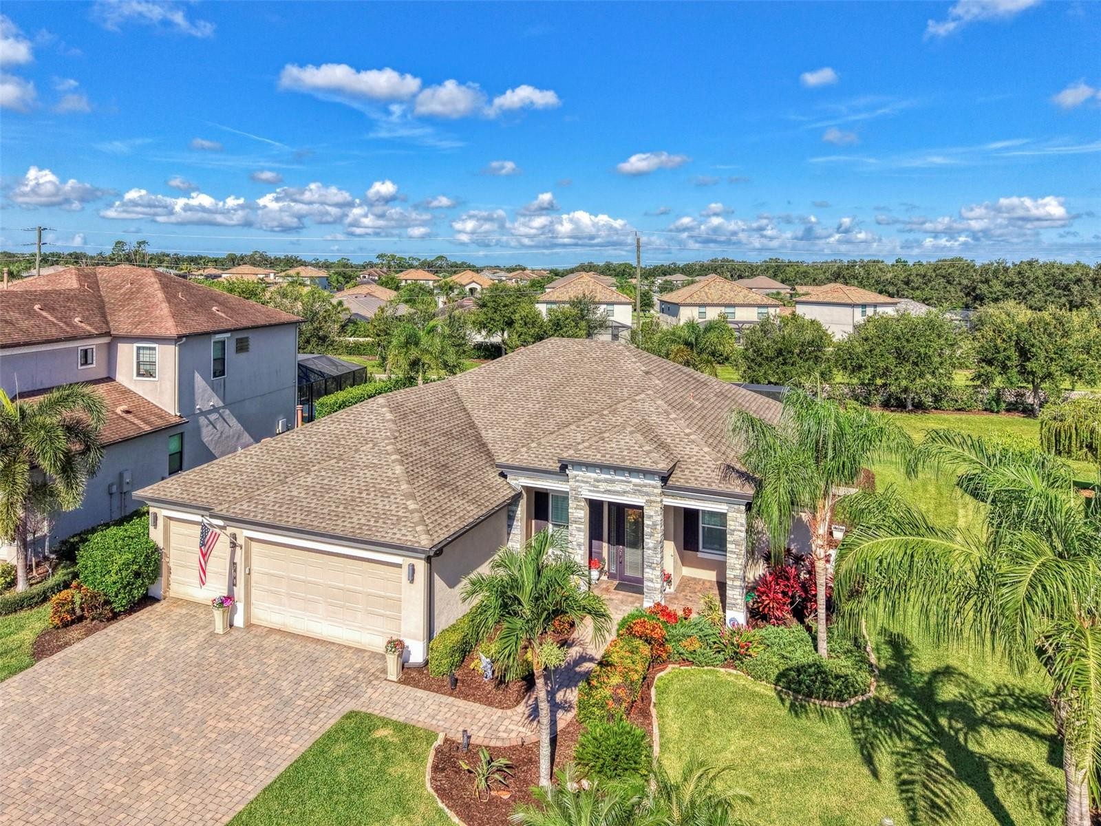 708 ROSEMARY CIR
