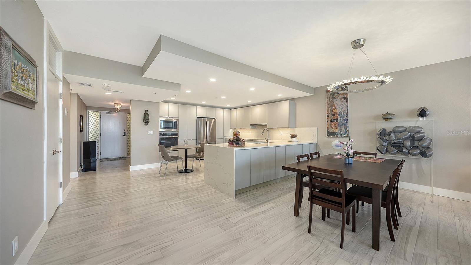 2120 HARBOURSIDE DR #623