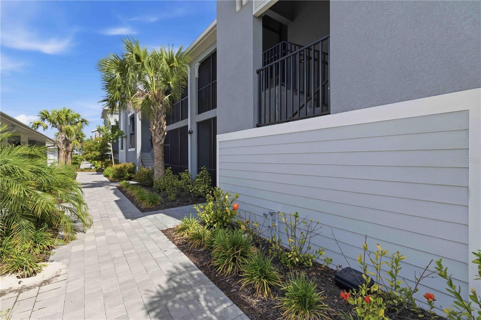 17475 OPAL SAND DR #207